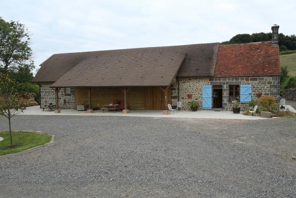 Sainte-Marguerite-de-Carrouges Ferme Cidricole Hugues Desfrieches B&B 외부 사진